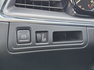 2023 Cadillac XT5 Luxury