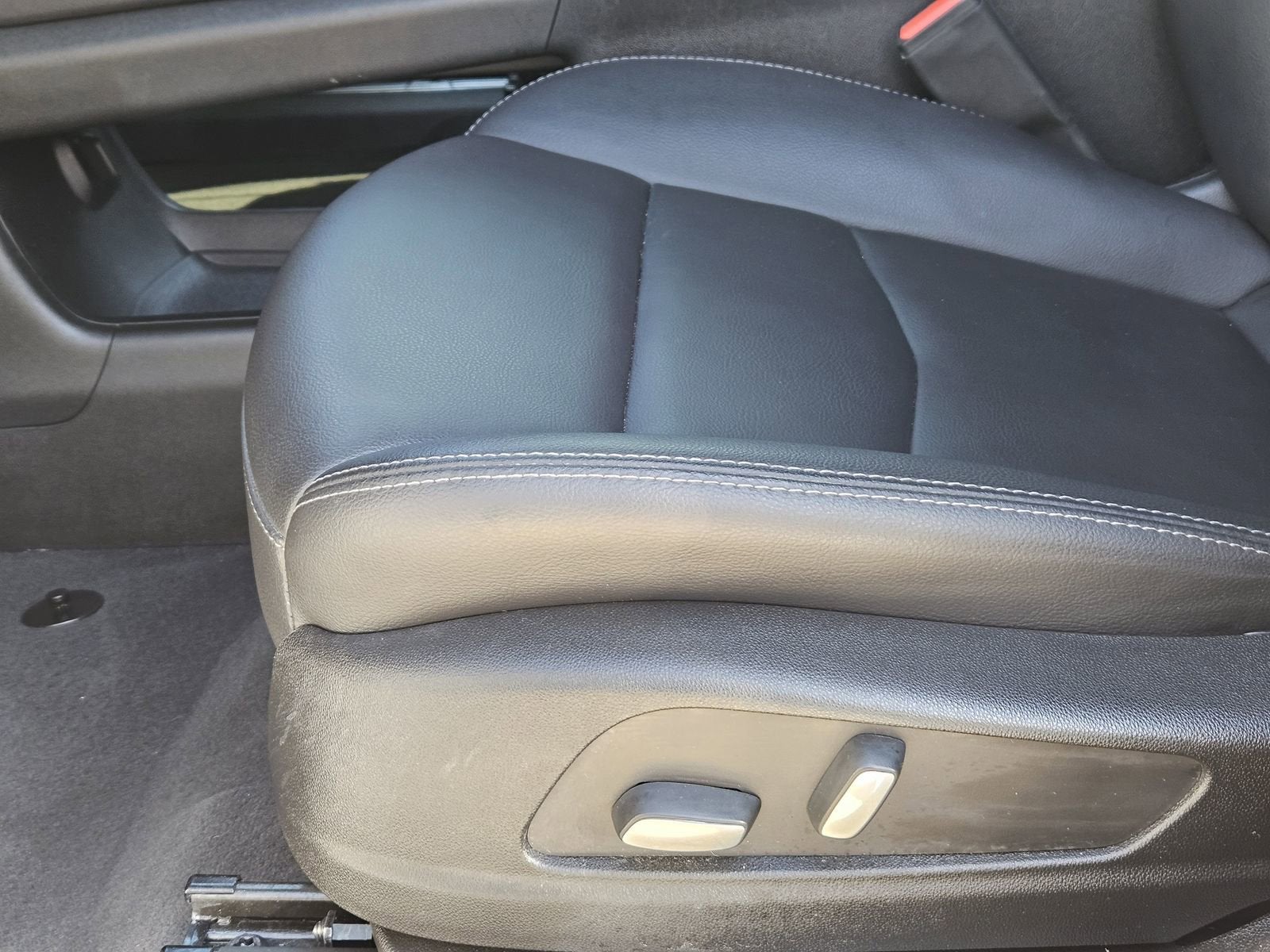 2023 Cadillac XT5 Luxury