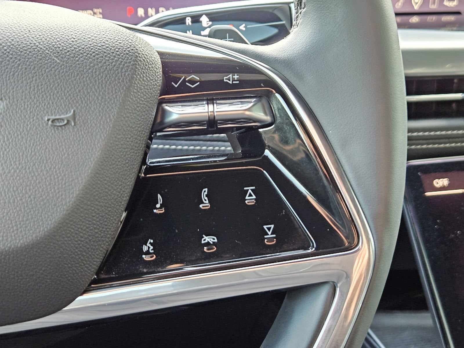 2025 Cadillac Escalade ESV Sport