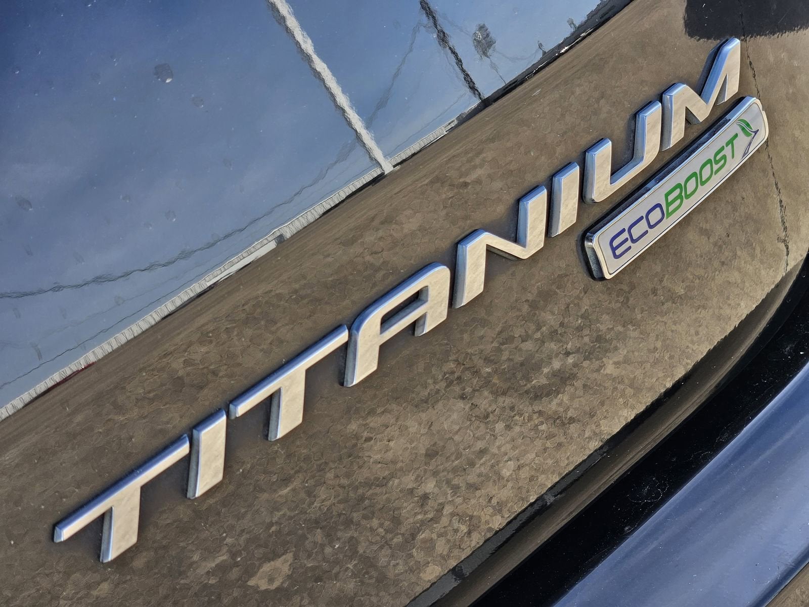 2020 Ford Edge Titanium