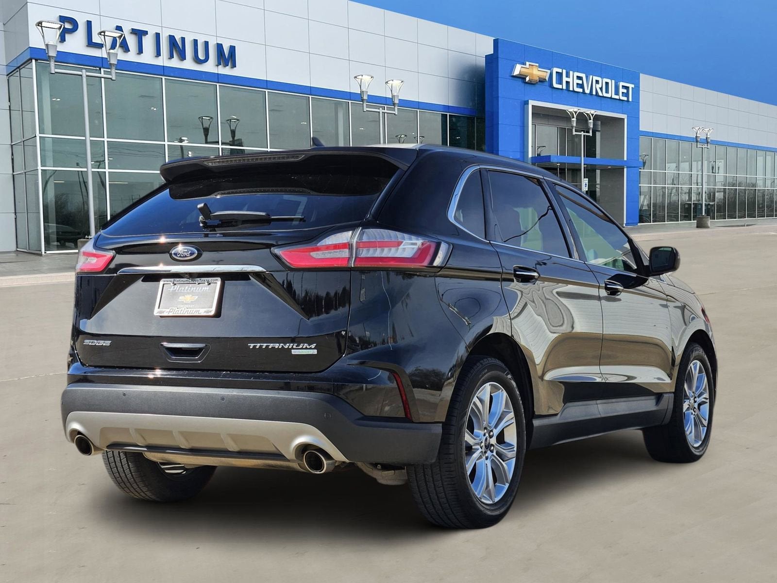 2020 Ford Edge Titanium