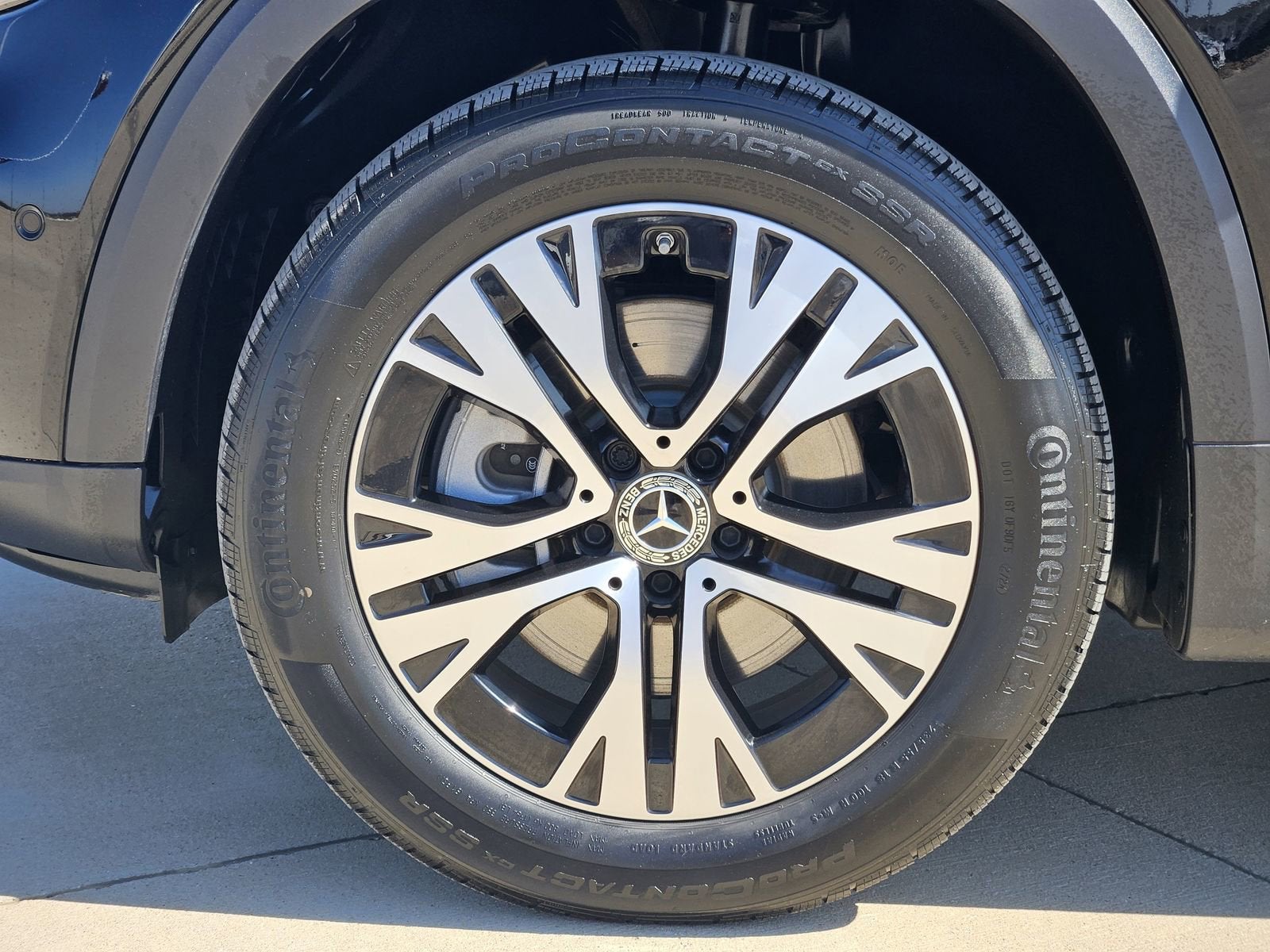 2025 Mercedes-Benz GLB 250 4MATIC®