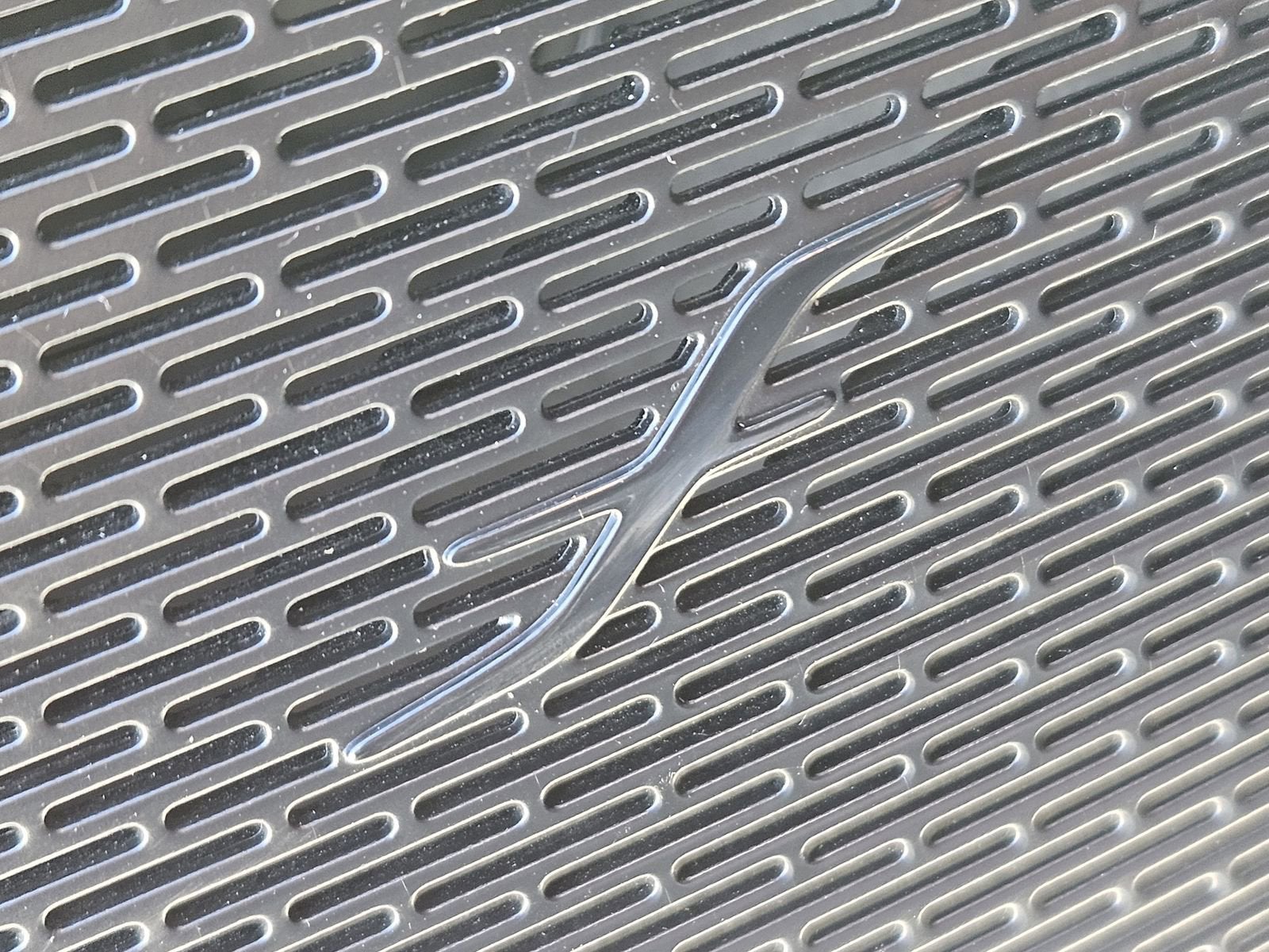 2025 Mercedes-Benz GLB 250 4MATIC®